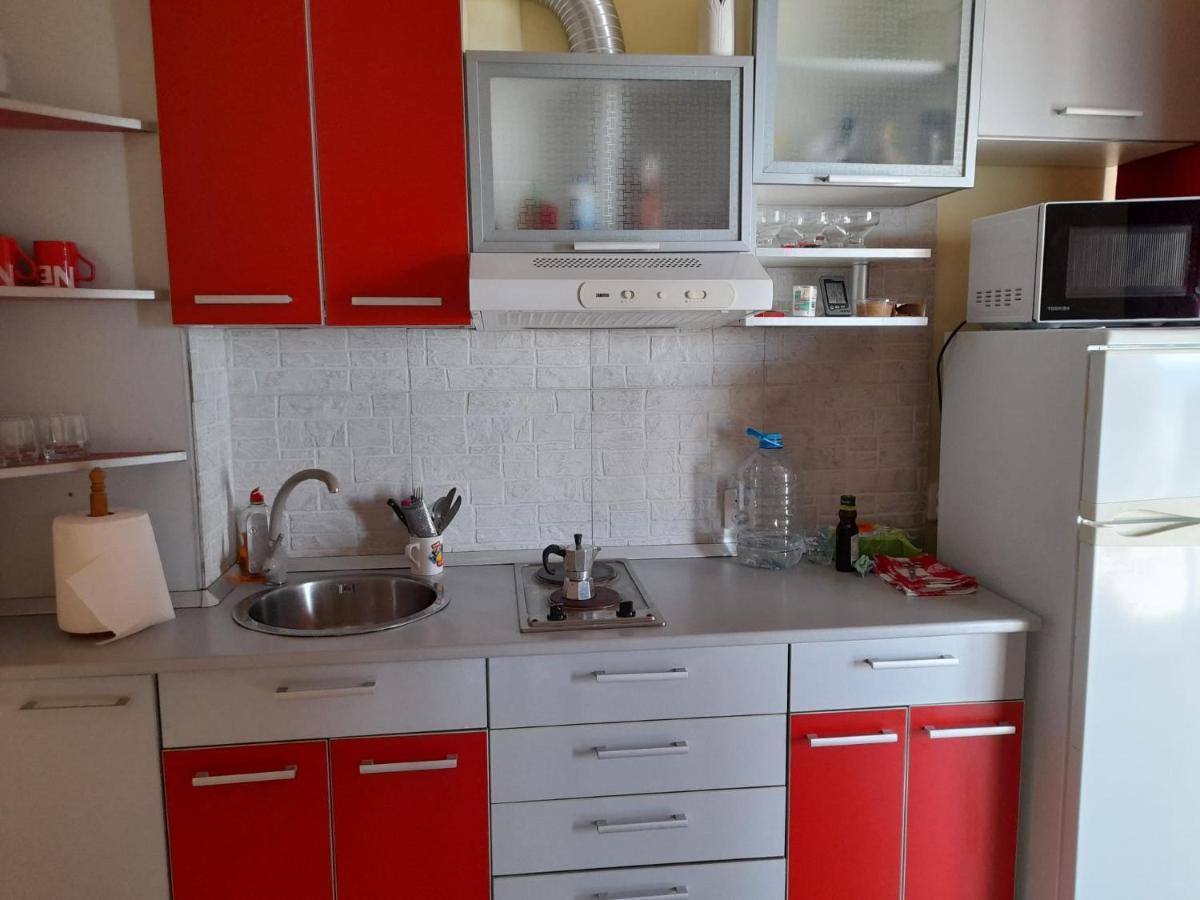 קוסטינסטי Nasty Apartament מראה חיצוני תמונה